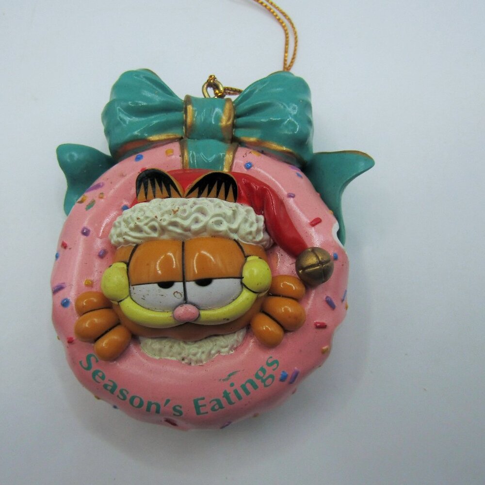 Paws 1996 Garfield in Donut Ornament